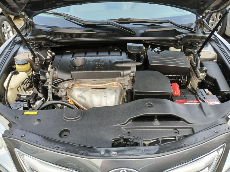 Thumbnail 5 of 2011 Toyota Camry xle